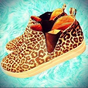 Leopard Print Slip-On Sneakers